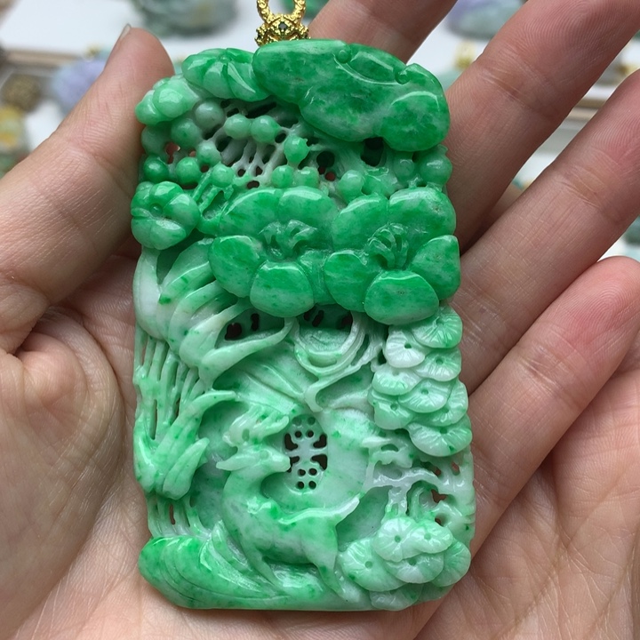 颈饰未镶嵌翡翠翡翠