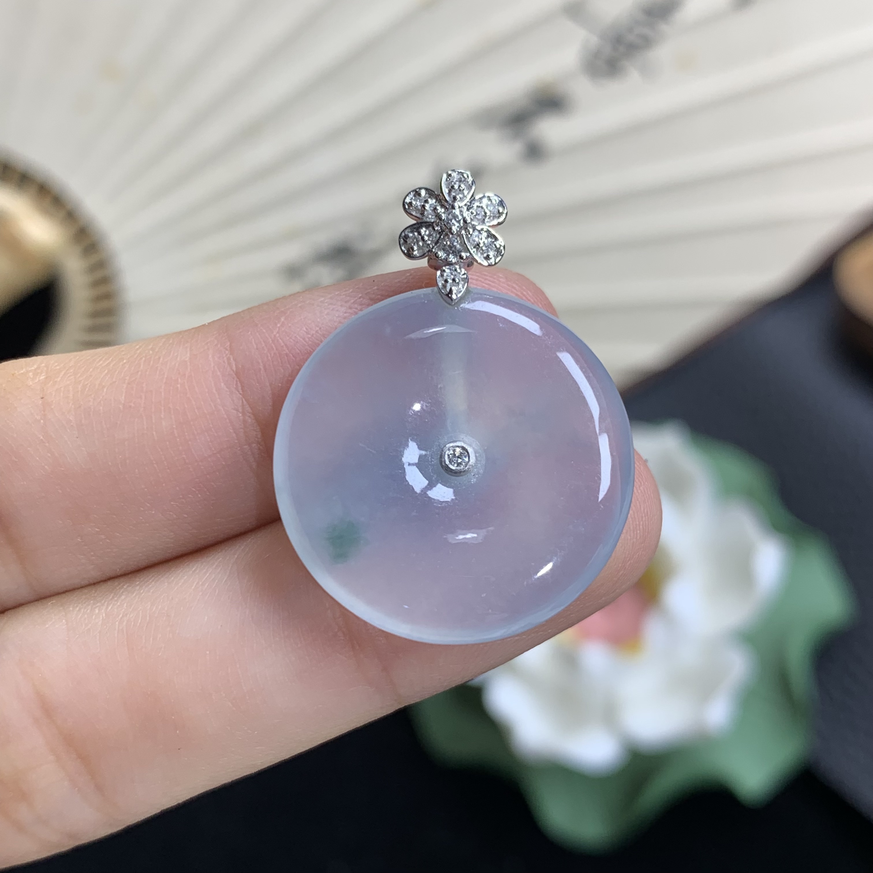缅甸天然A货翡翠 18K金镶嵌冰种飘花平安扣吊坠