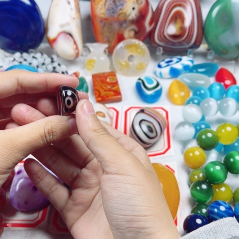 玛瑙/玉髓耳饰未镶嵌