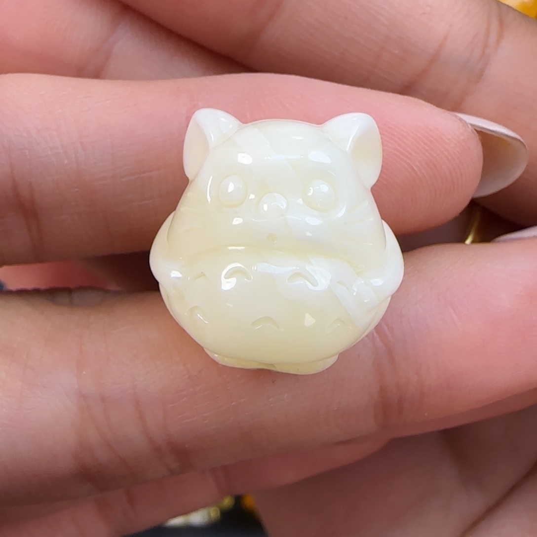 琥珀未镶嵌珠宝奇石素*
