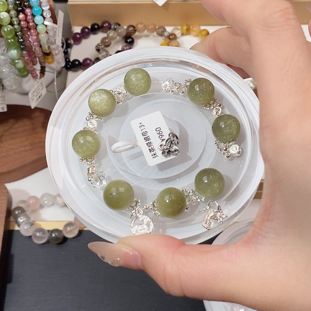 水晶手链未镶嵌小***了14.5配件带走