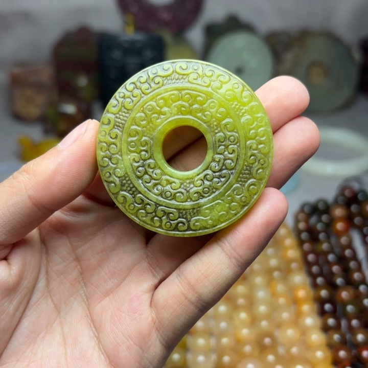 白玉菩提吊坠————