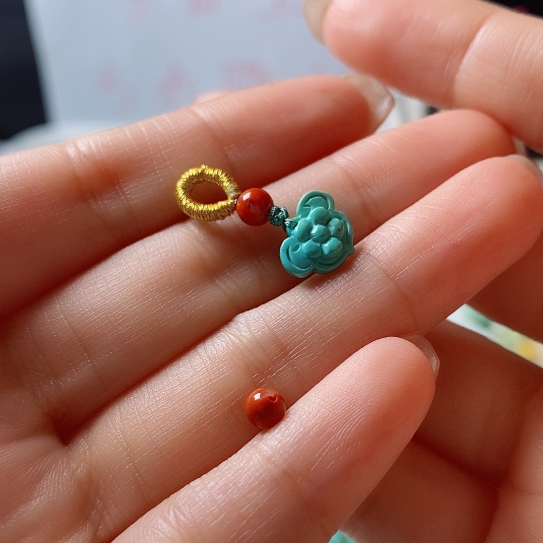 南红玛瑙颈饰未镶嵌