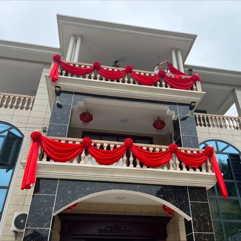 定制成品波浪造型大红花球结婚布置阳台围栏楼梯扶手布幔红绣球