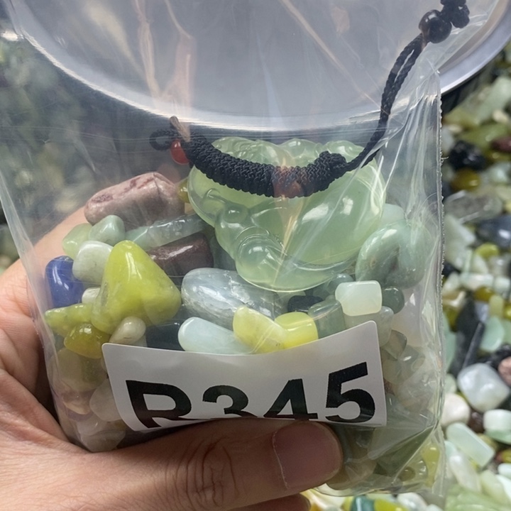 蛇纹石玉未镶嵌鱼缸石