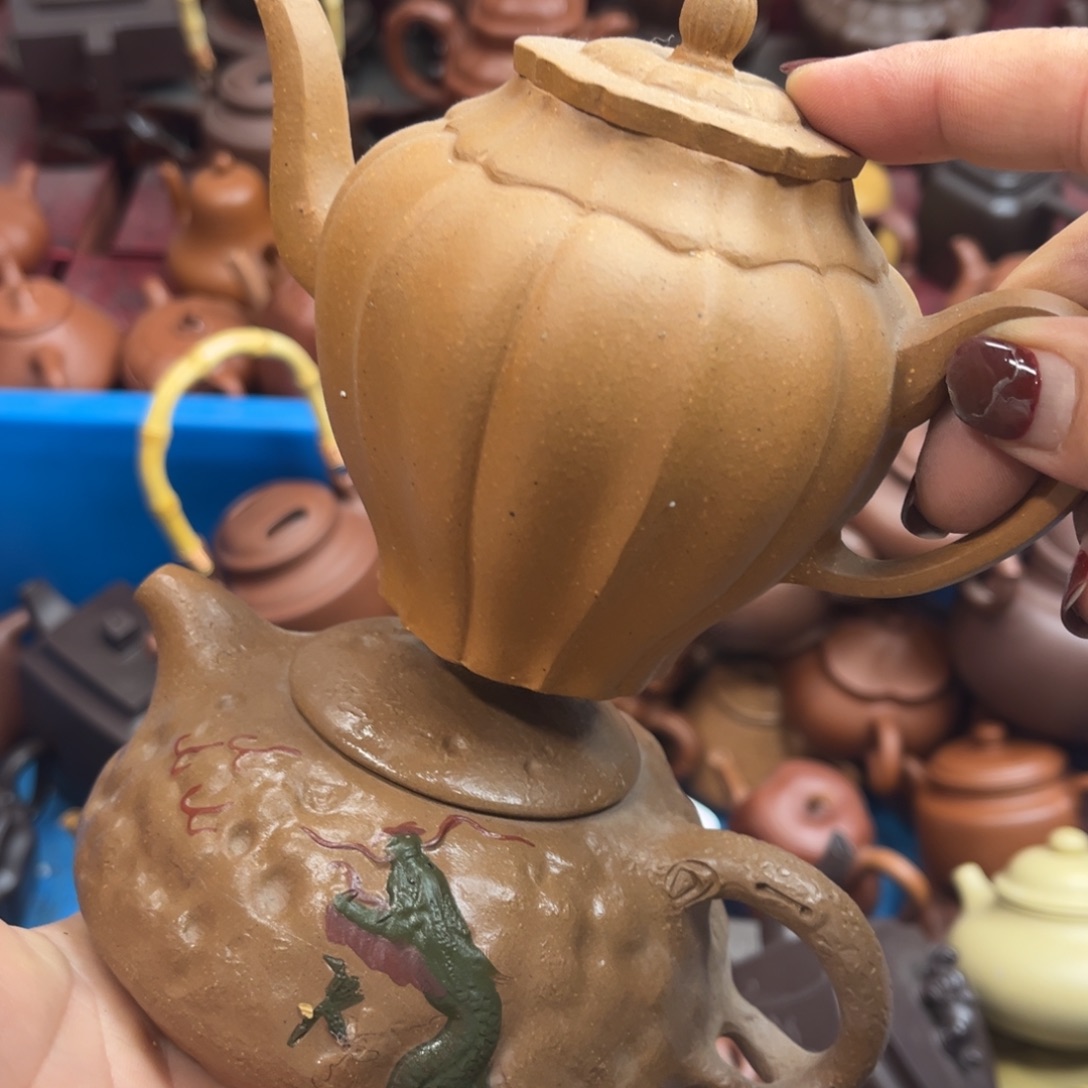 大***方紫砂茶壶瑕疵…………………………紫砂