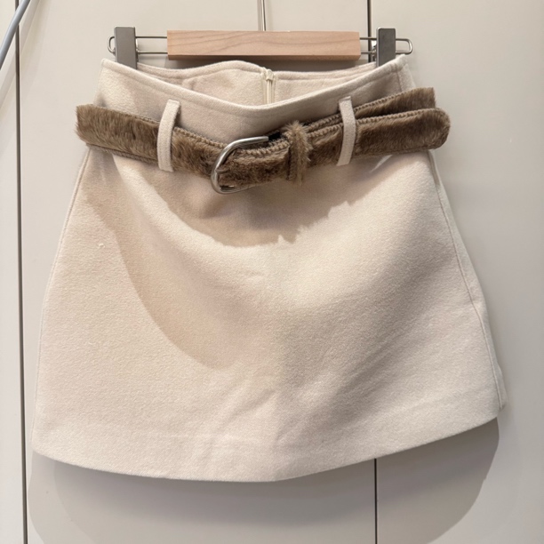 JiuMi设计师款加厚短裙