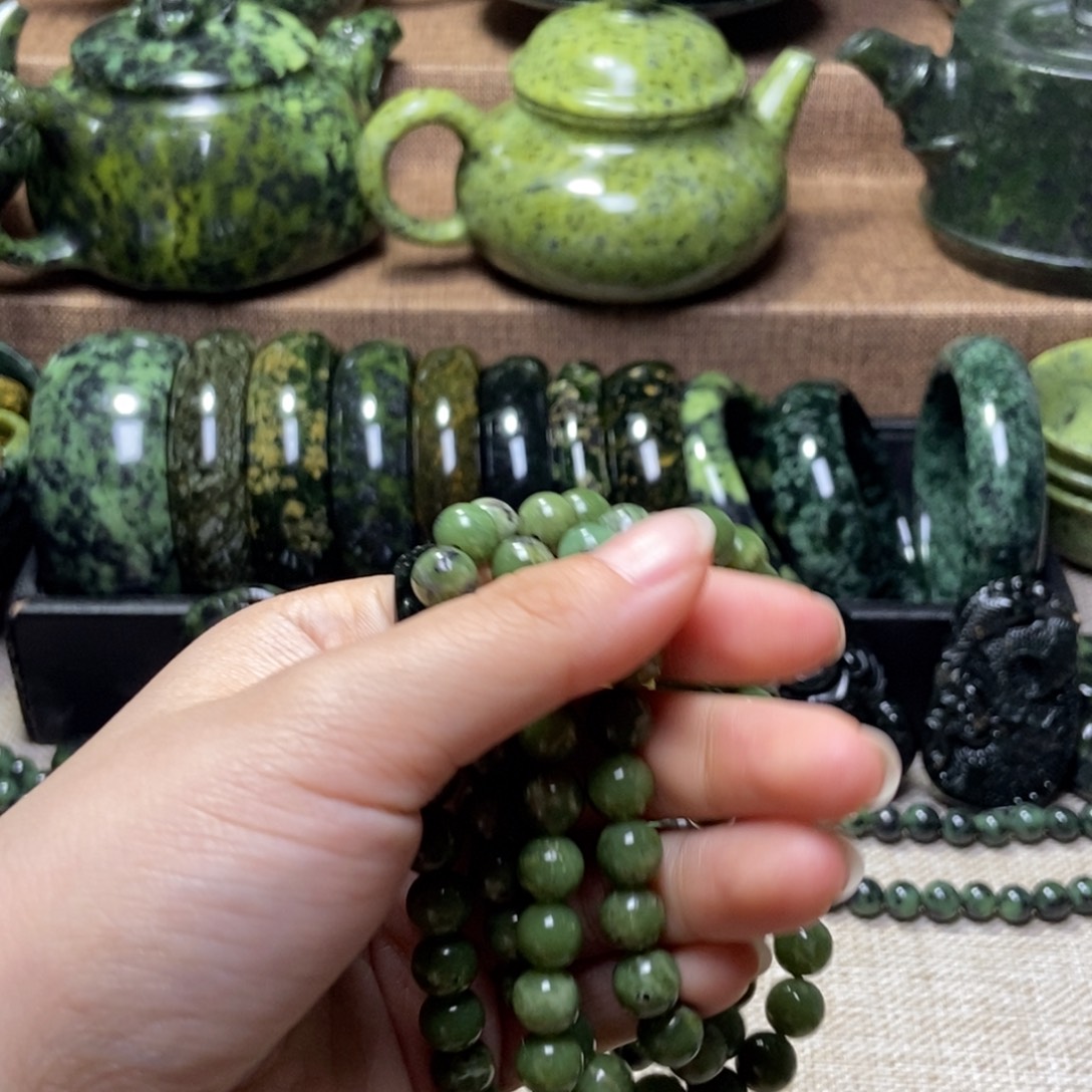 脱***马蛇纹石玉未镶嵌药王石