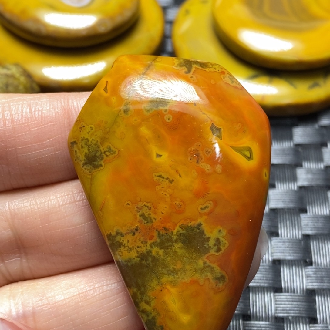 玛瑙/玉髓挂坠未镶嵌