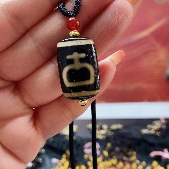 玛瑙/玉髓颈饰合金