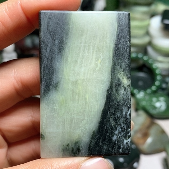 未镶嵌独山玉珠宝半成品