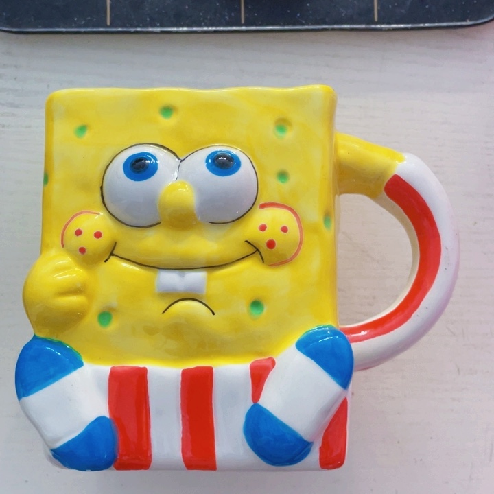 有机玻璃微瑕。       