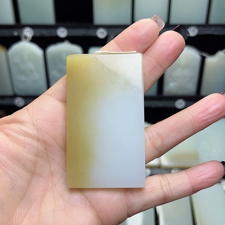 和田玉挂件未镶嵌精*