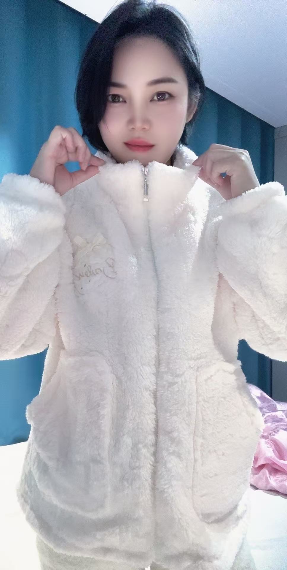 冬季青年保暖立领睡衣家居服套装女装女士秋冬带帽