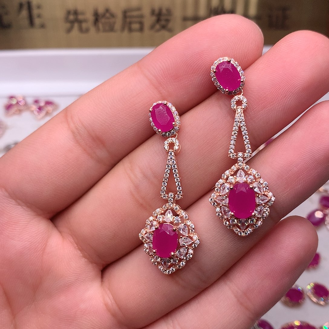 红宝石耳饰银S925镶嵌
