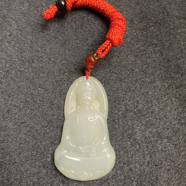 翡翠A货手工雕刻素衣观音精美且具吉祥寓意
