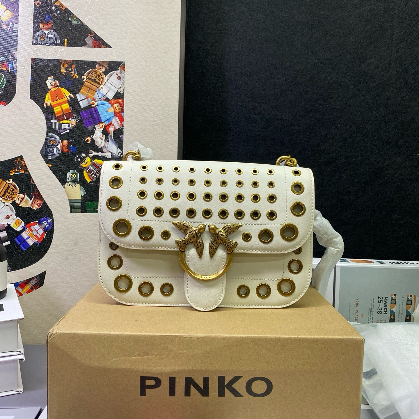 99新 PINKO 22772斜挎包24*16