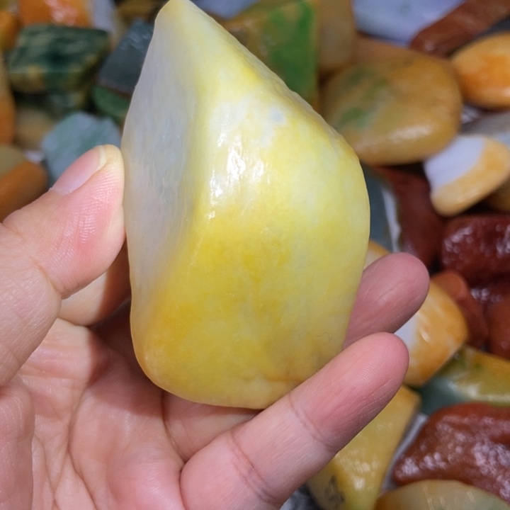 维***人翡翠未镶嵌挂件缅甸翡翠
