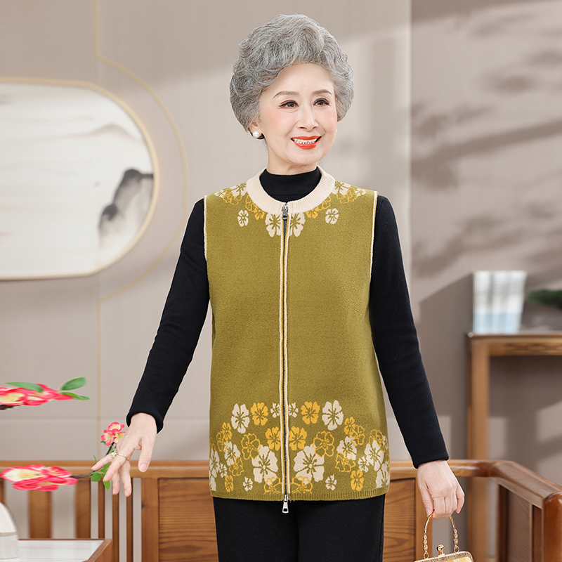 奶奶秋装针织马甲老年人背心女秋冬打底老人衣服妈妈毛衣开衫外套