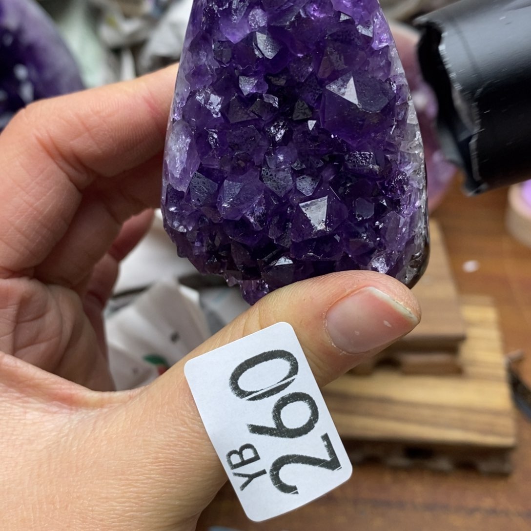 水晶大型摆件（非配饰）未镶嵌