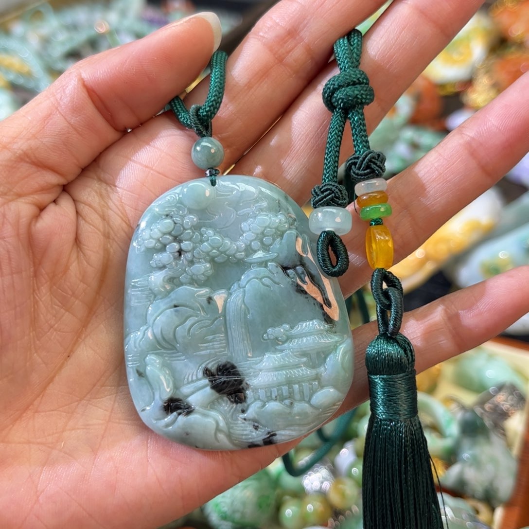 翡翠颈饰未镶嵌待编款