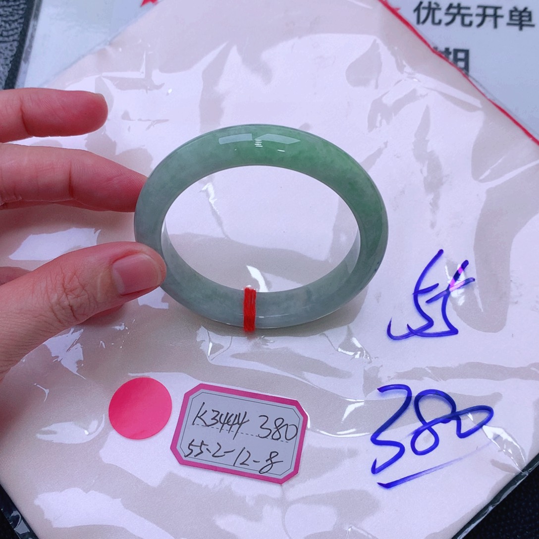 未镶嵌手镯翡翠缅甸翡翠手镯