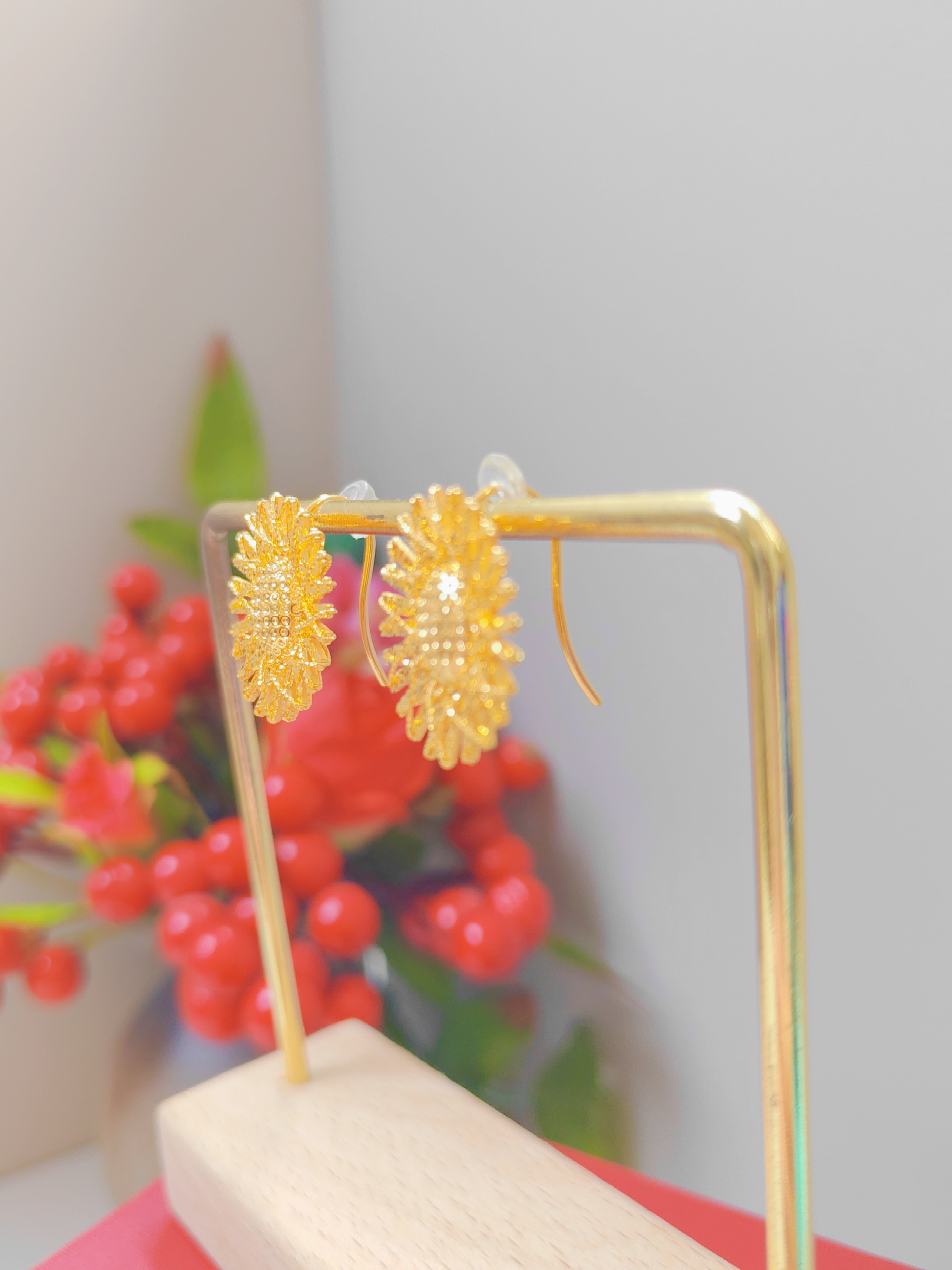 足金999七字钩花丝鸽子蛋