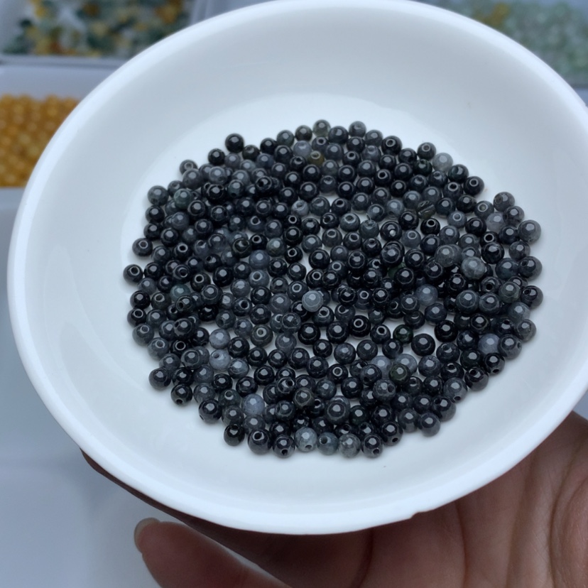 【闪购商品】翡翠手链未镶嵌卡3.8黑乌鸡100颗