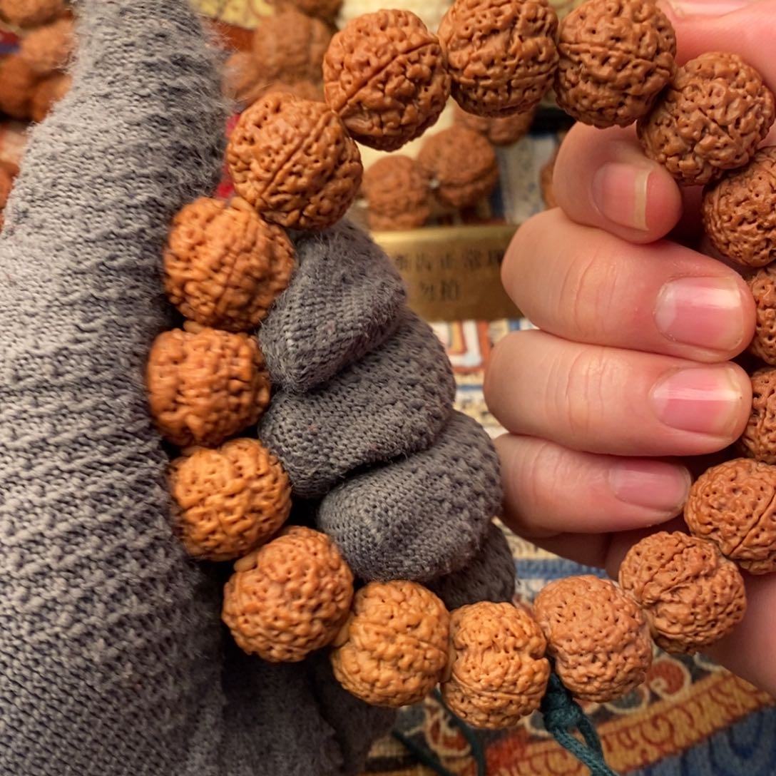 金刚菩提吊坠和****Z20梁菠萝