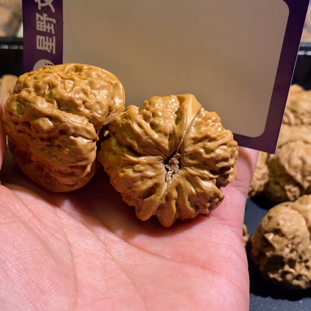 文玩核桃把件A****比25635464646454