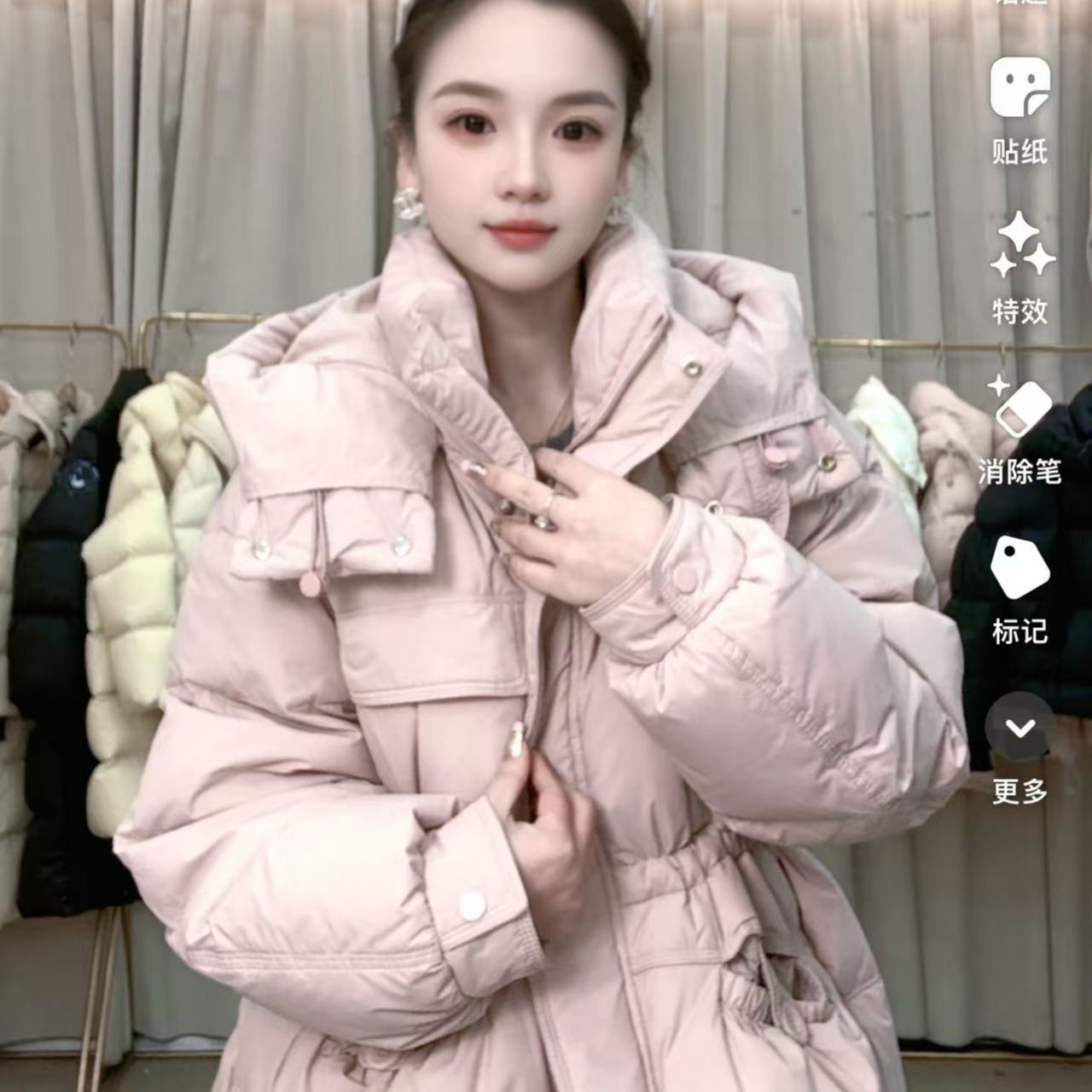 162新款收腰短款时尚休闲百搭羽绒服