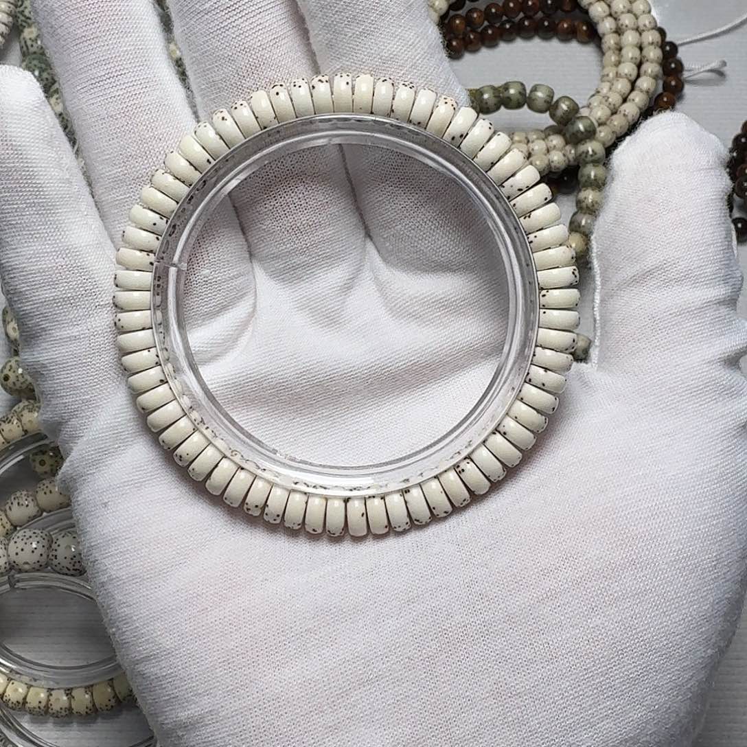 J***K星月菩提手串原生态原脂白药片手串大留白