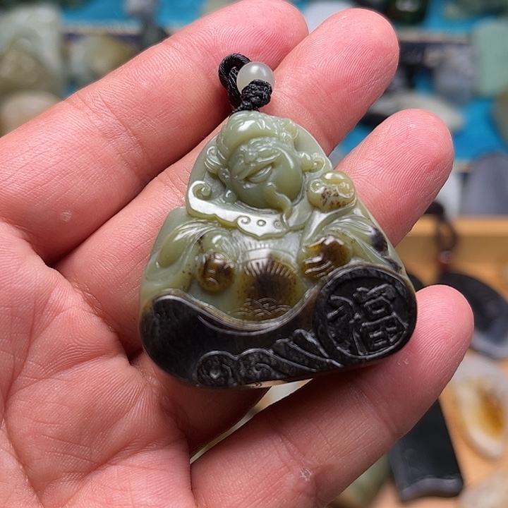 和田玉未镶嵌挂件