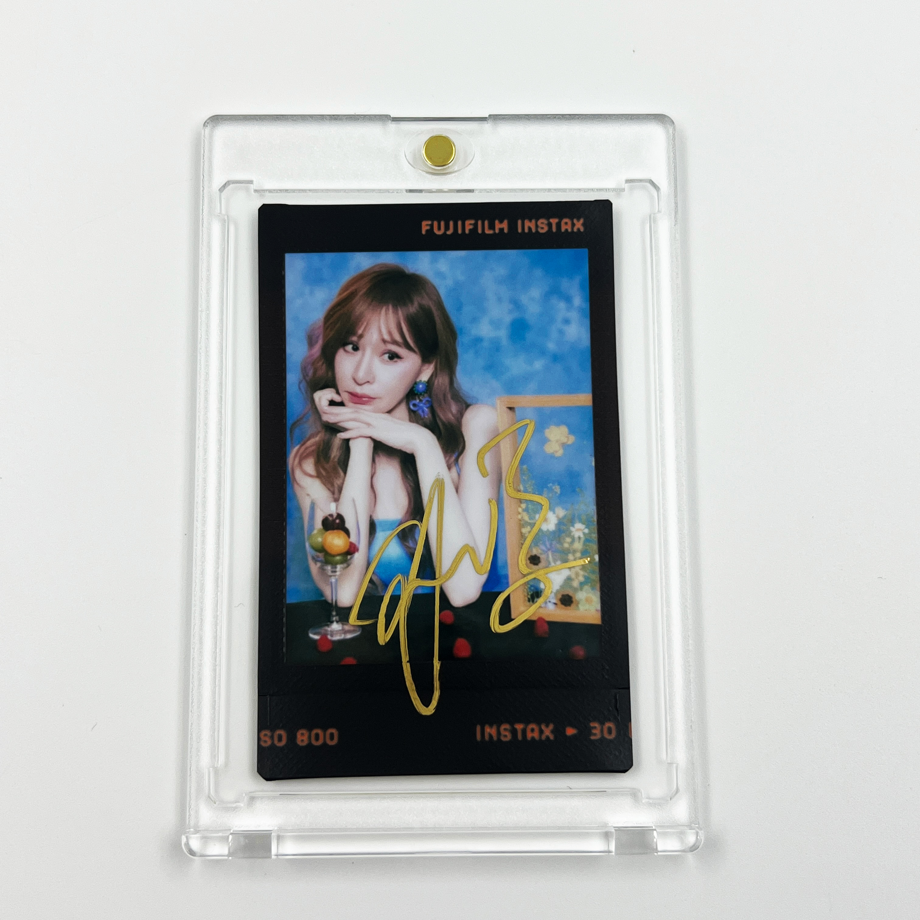 【王心凌】私渠签名正品黑胶边三寸拍立得照片