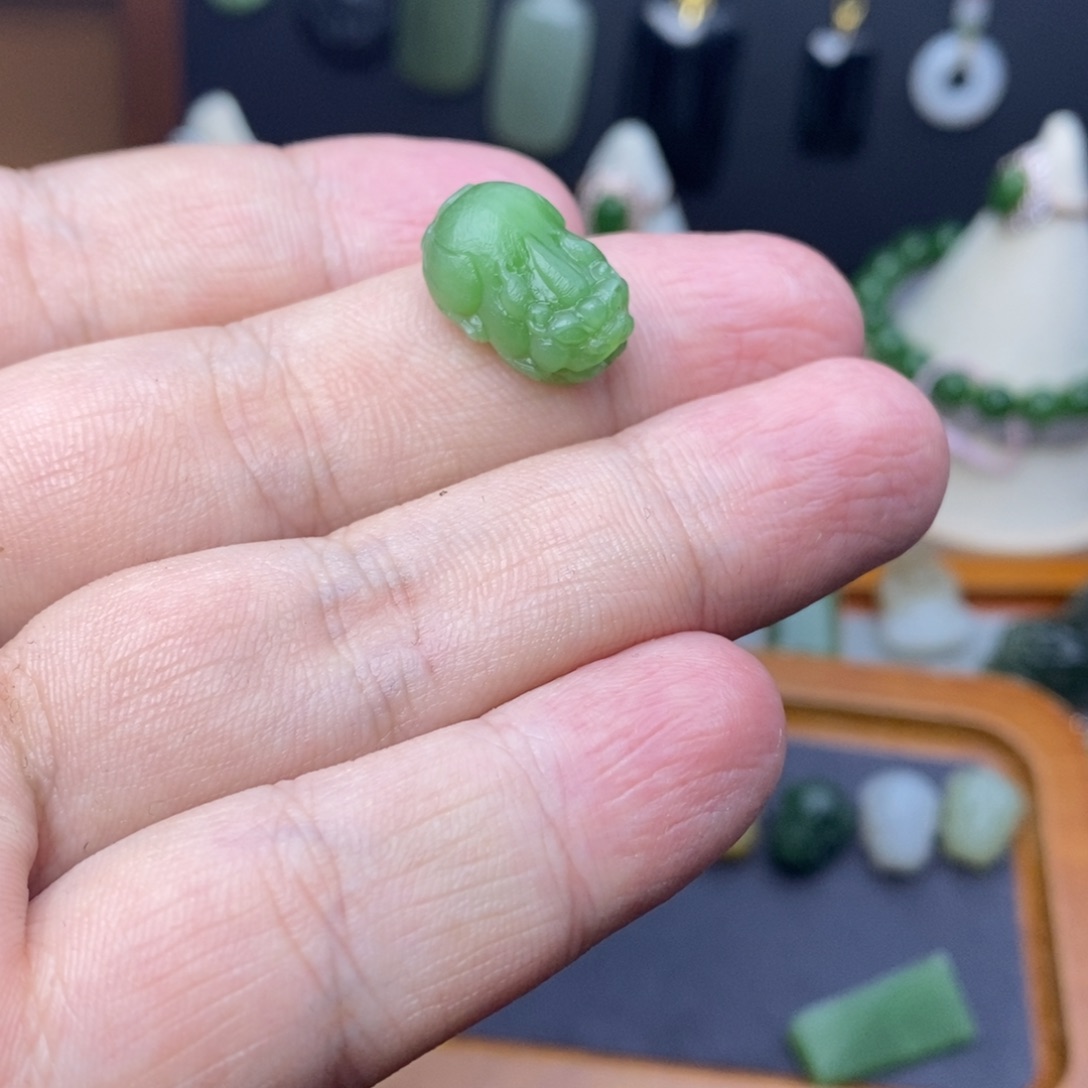 未镶嵌和田玉珠宝半成品