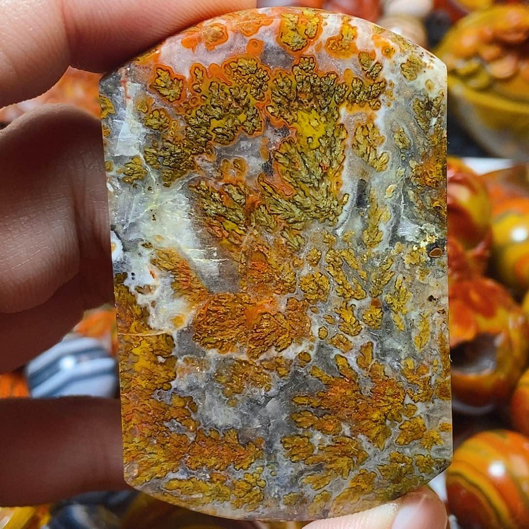 未镶嵌其他玛瑙/玉髓