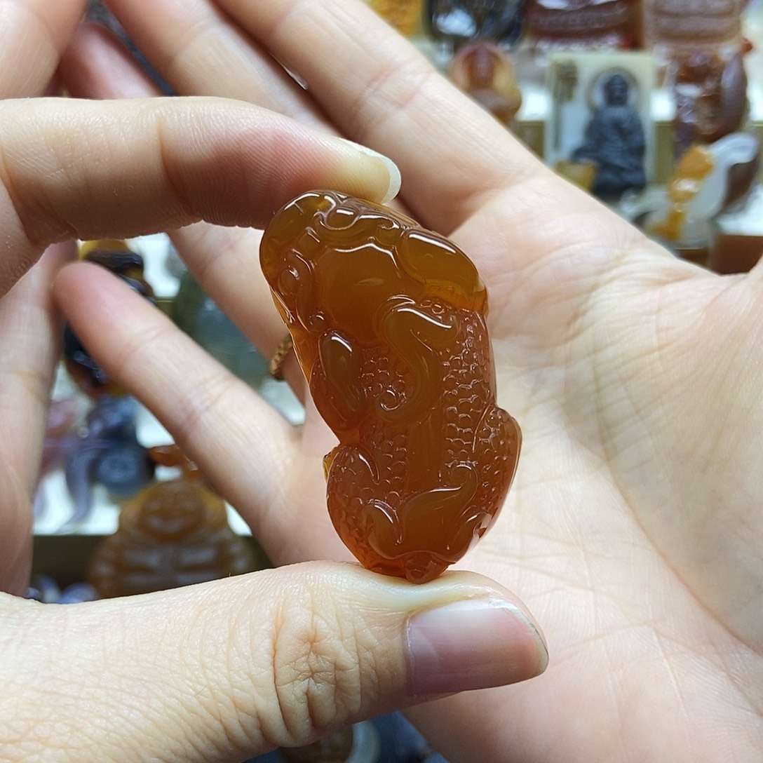 @***情玛瑙/玉髓未镶嵌颈饰