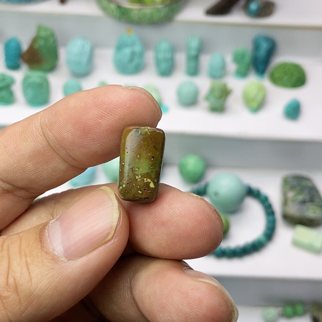 绿松石珠宝奇石未镶嵌