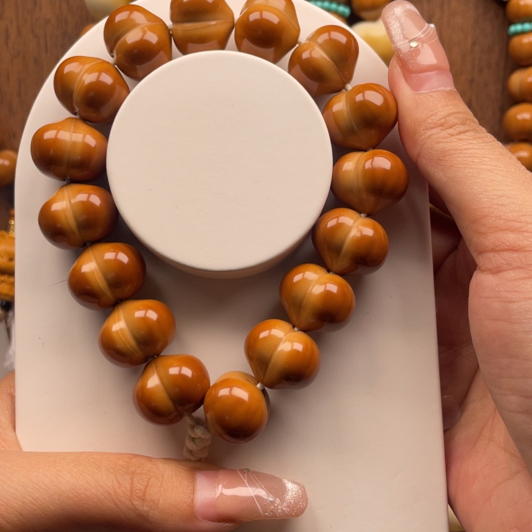 *****吊坠猴头核桃全品无暇毕业级爱心屁桃18.2尺寸手工款