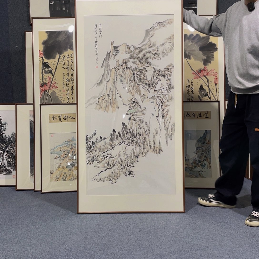 国画手绘作品带框