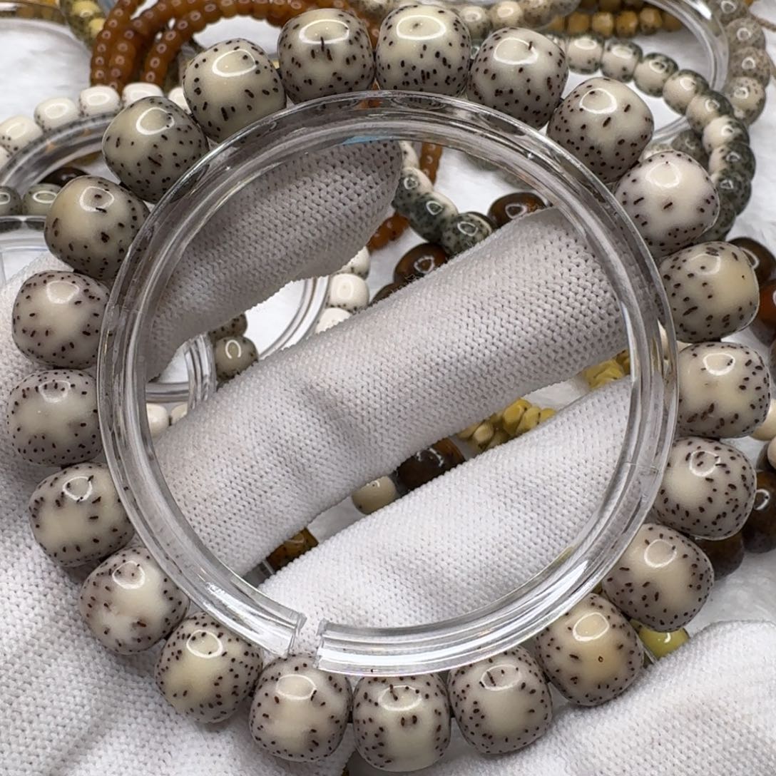 星月菩提吊坠11侧留白