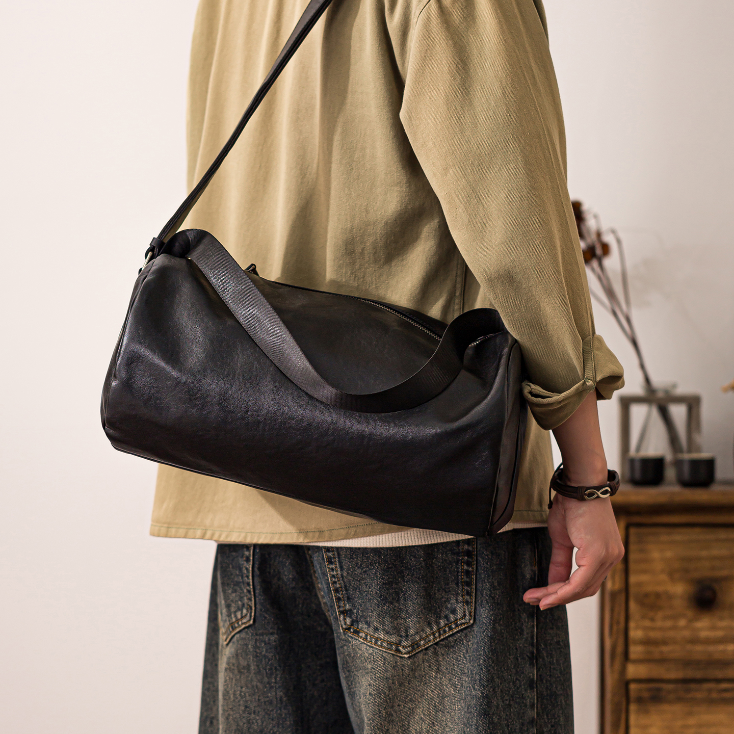 后步原创男士大容量真皮单肩斜挎包运动背包通勤旅行包差旅健身包