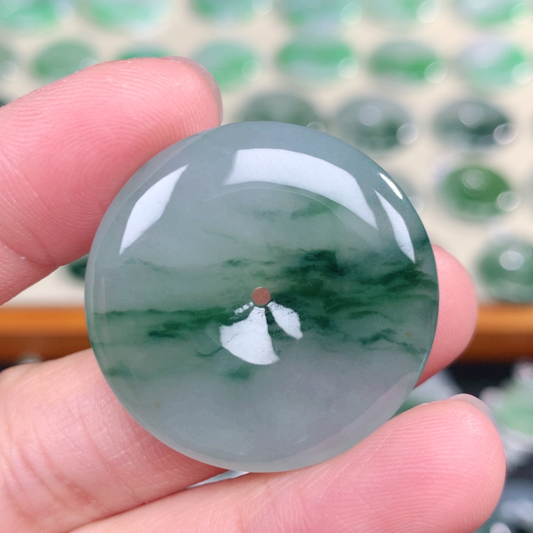 翡翠未镶嵌吊坠(不含链)31-5.2