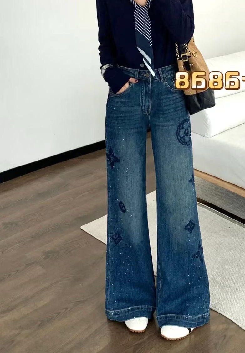 萍萍私服 直筒刺绣阔腿裤～