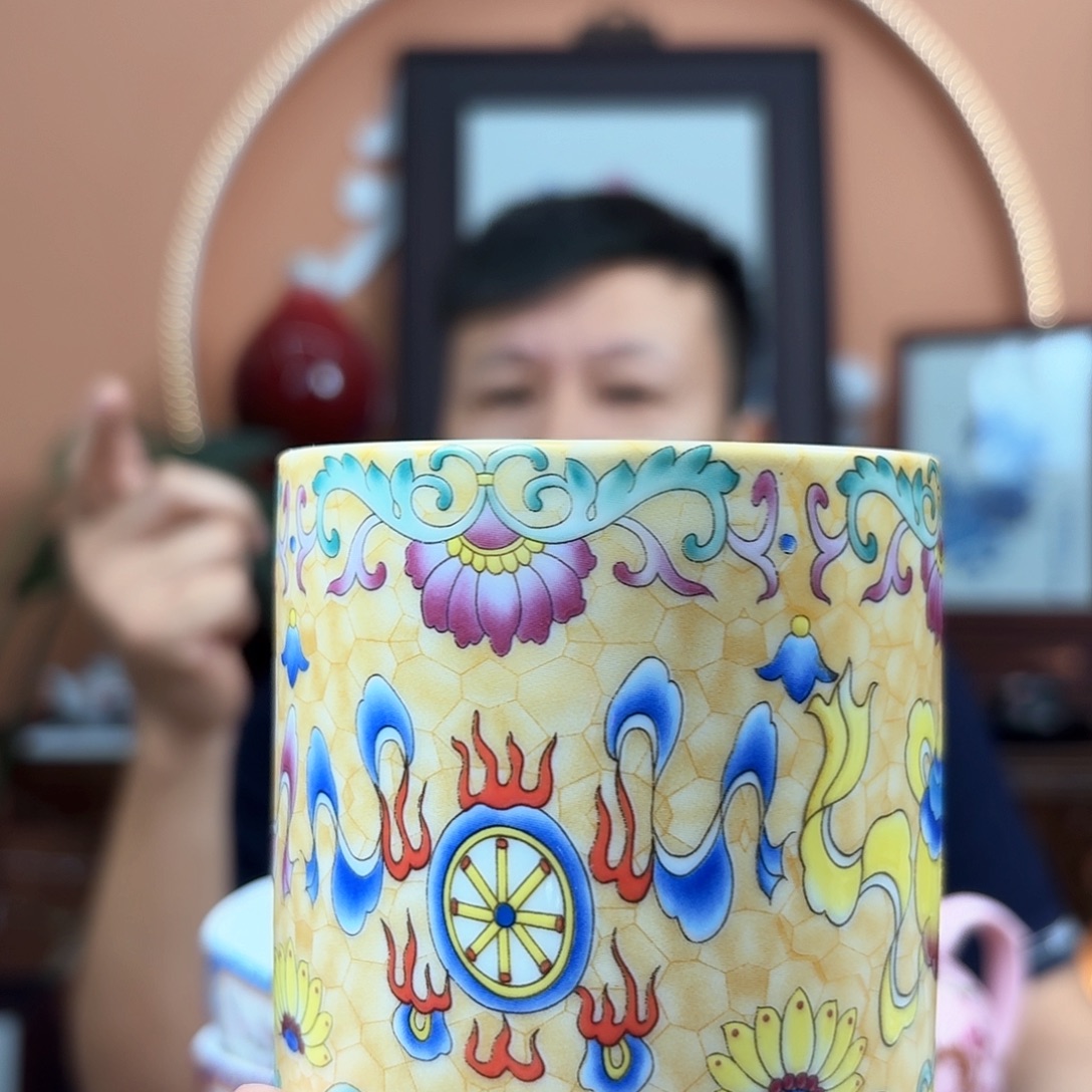 景德镇陶瓷手工笔筒