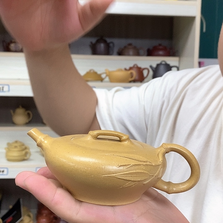 紫砂茶壶一手货源 点关注