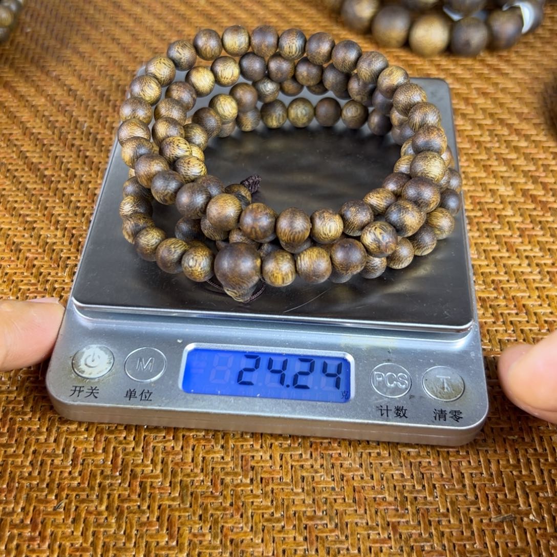 沉香沉香碎屑乌身圆叶卡8多圈克重24克