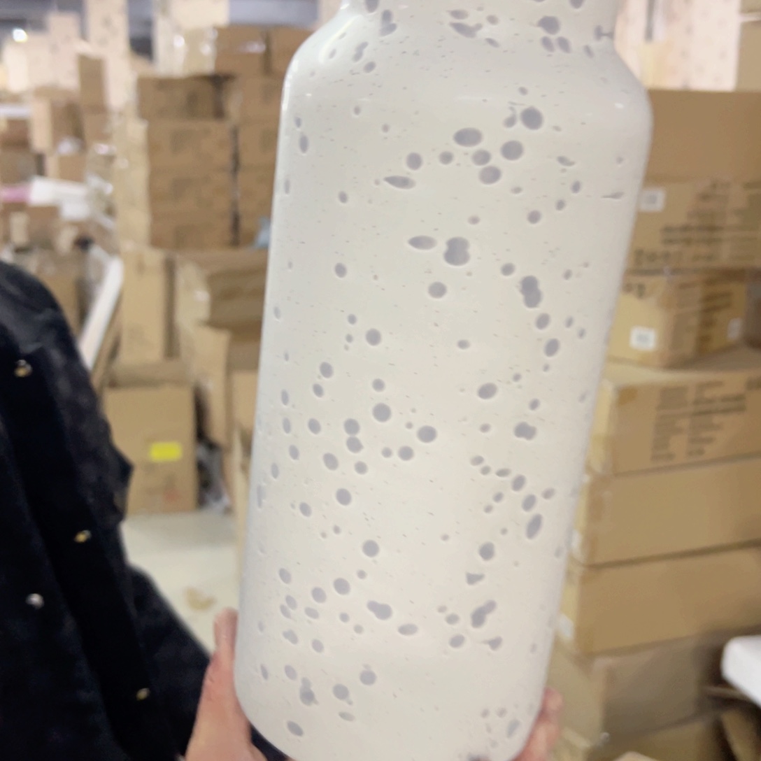 红陶红陶红陶红陶斑点米色花瓶