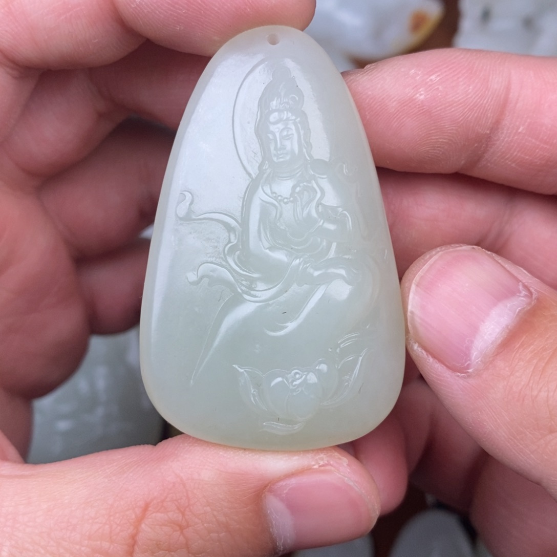 和田玉车挂未镶嵌