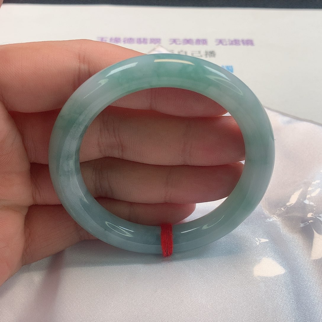 翡翠手镯（圆镯）未镶嵌293号